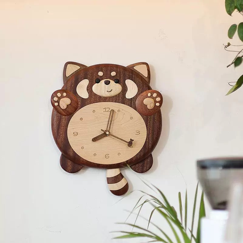 Forest Buddy Raccoon Super Silent Wall Clock
