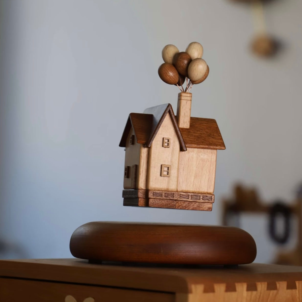 Up-Inspired Magnetic Levitating House Ornament – Floating Wooden Balloon House, Unique Home Decor Gift for Dreamers