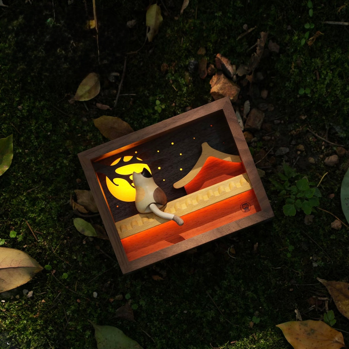 Moonlight Rooftop Cat – Handcrafted Wooden Night Light