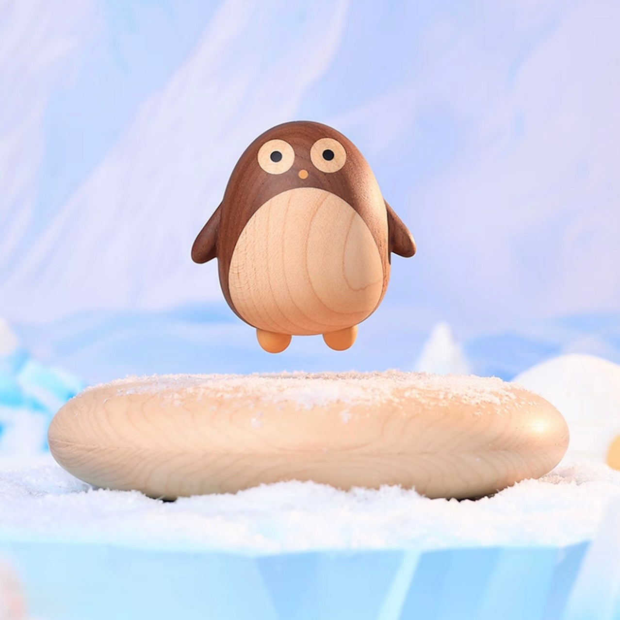 Magnetic Levitation Wooden Penguin — Floating Decor