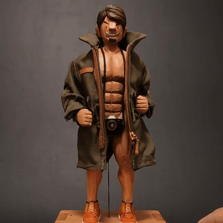 Hand-carved Wood Muscle Man Automata Lamp: Twist the Crank, Ignite the Power