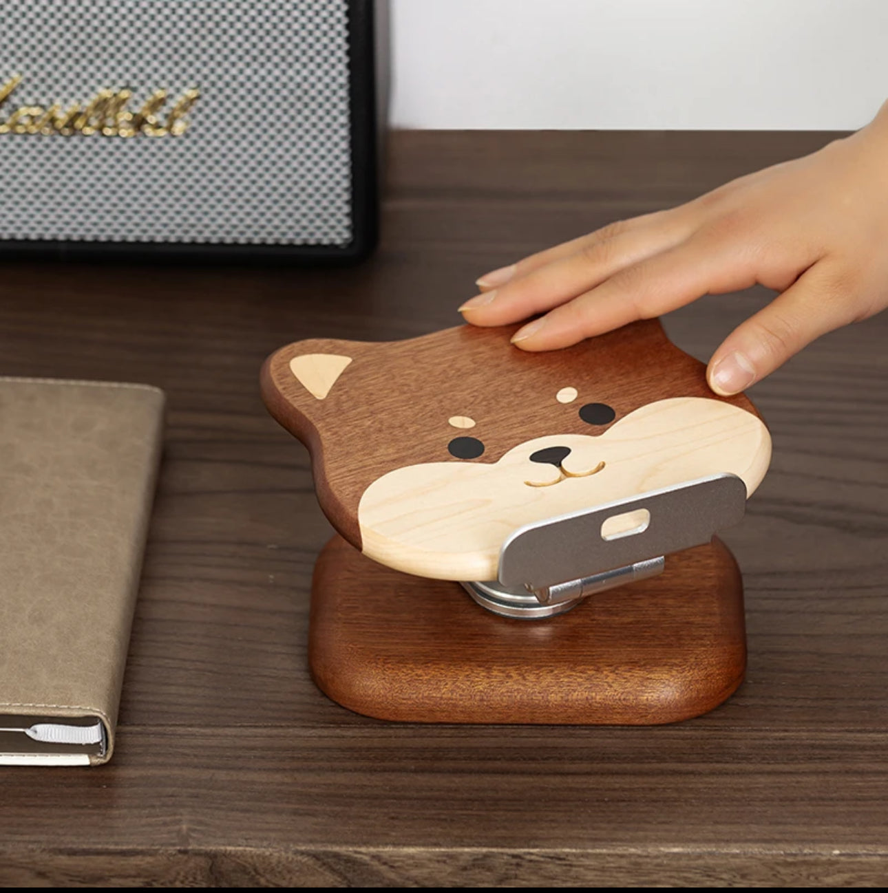 New Arrival Handmade Wooden Shiba Inu Multifunctional Holder - Perfect for supporting phones, tablets, Computers and books