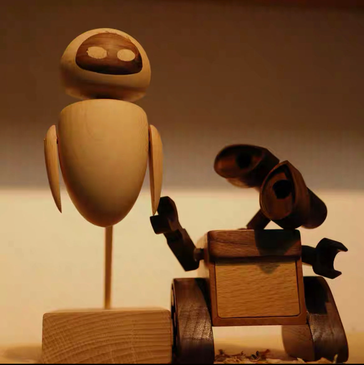 Inspired by WALL-E Vintage Creative Wooden Robot Figurine Special Gift for Couples Creative Gift