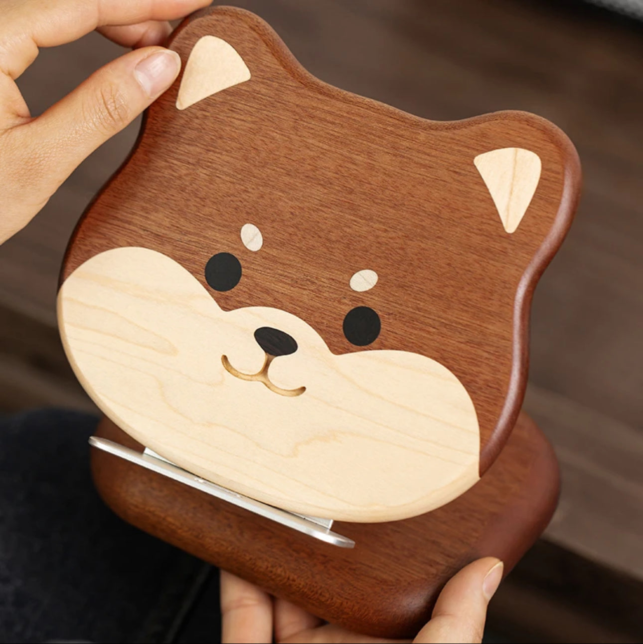 New Arrival Handmade Wooden Shiba Inu Multifunctional Holder - Perfect for supporting phones, tablets, Computers and books