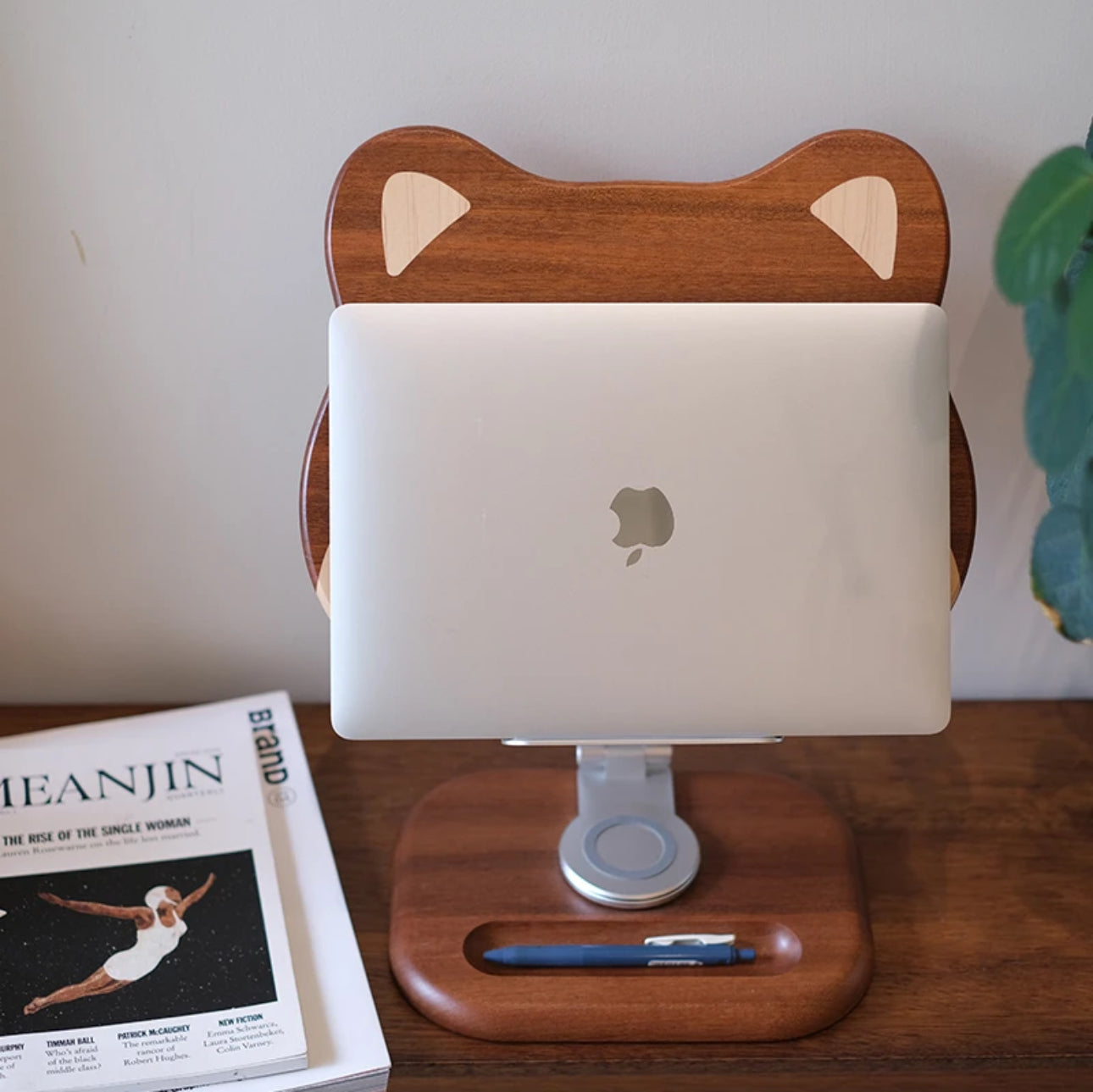 New Arrival Handmade Wooden Shiba Inu Multifunctional Holder - Perfect for supporting phones, tablets, Computers and books