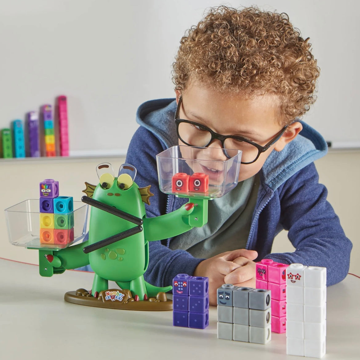 Numberblocks Blockzee Balance Activity Set, ﻿61 MathLink Cubes, Balance Scale, Educational Math Manipulatives, Numbers for Toddlers, Preschool Learning Activities, Birthday Gifts for Kids