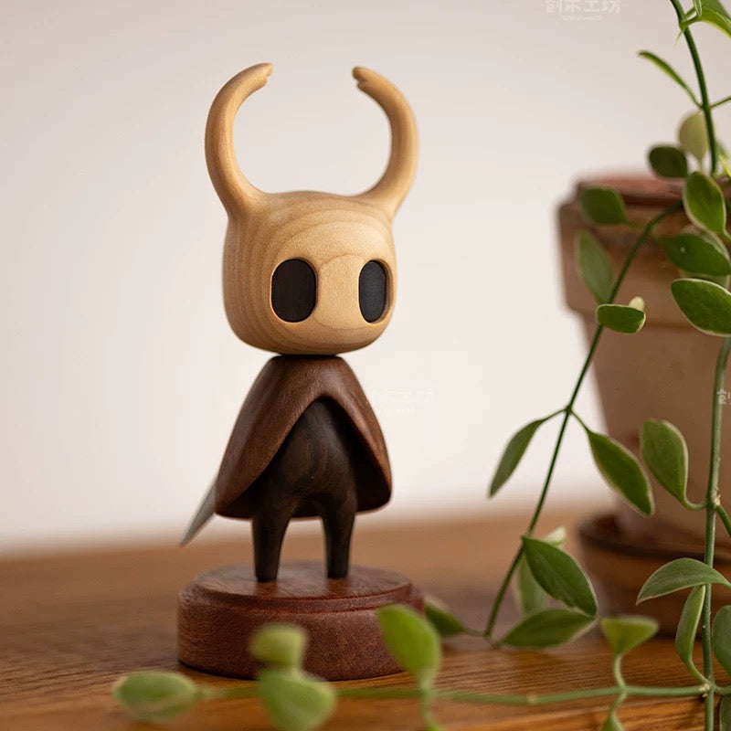 Original Handcrafted Wooden Hollow Knight Figurine – Minimalist Art Toy, Home Decor Collectible, Unique Gift for Gamers & Fans