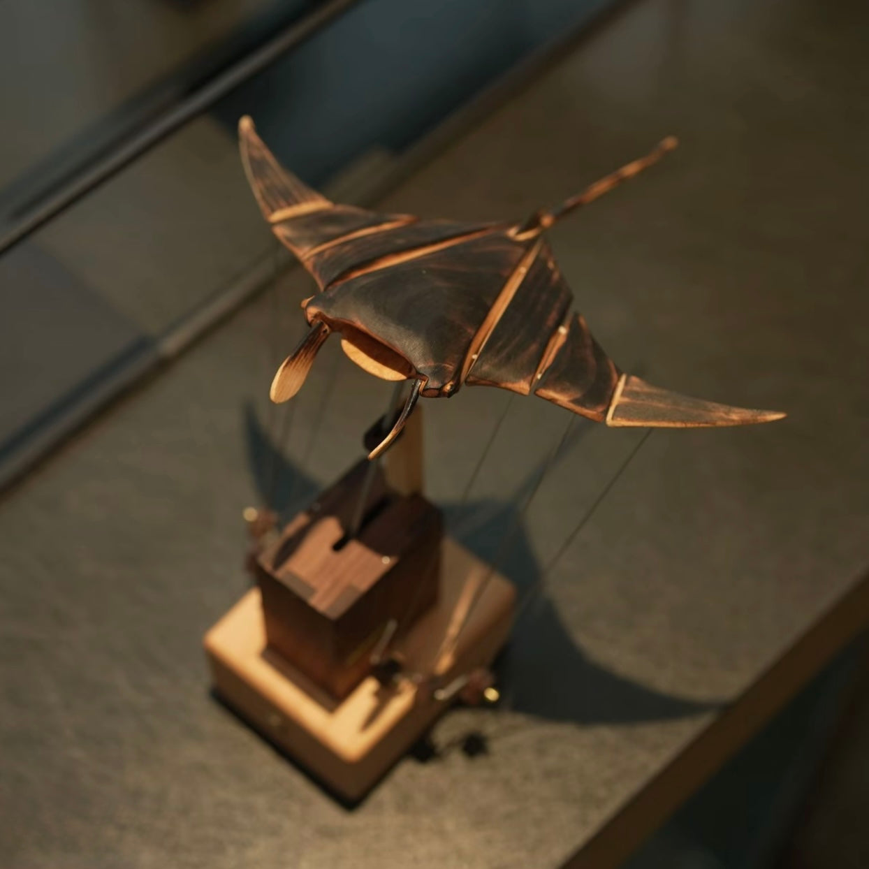 Original Handcrafted Wooden Manta Ray Automata – Smooth Gliding Motion Inspired by Ocean Grace
