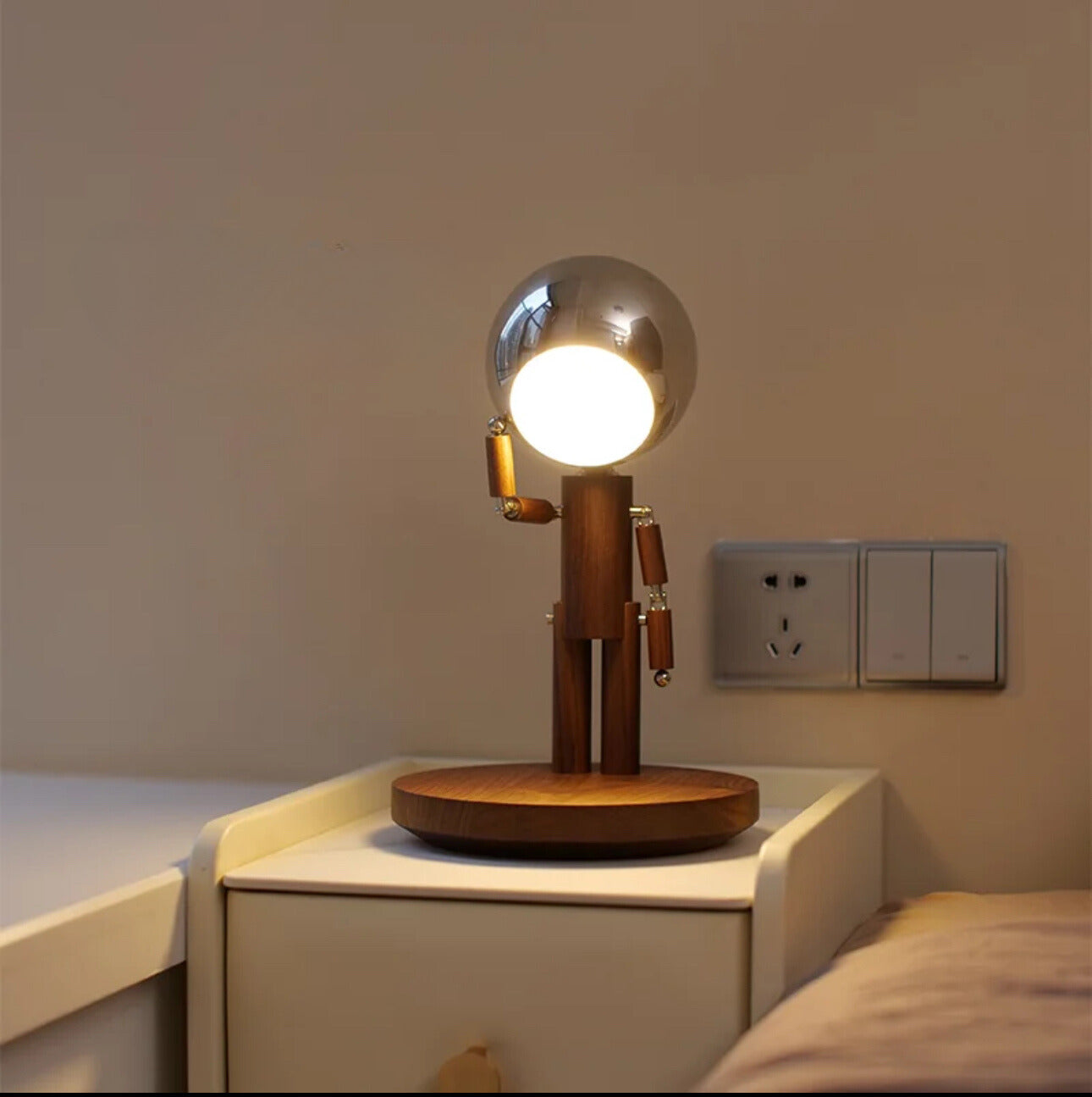 Original Adjustable Wood Robot Lamp